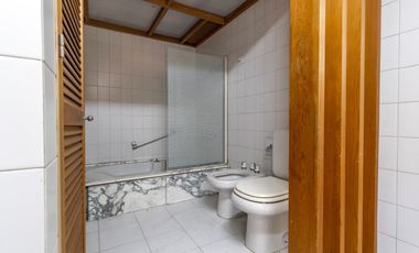 Venta Casa 7 amb con Parque y Pileta en Beccar