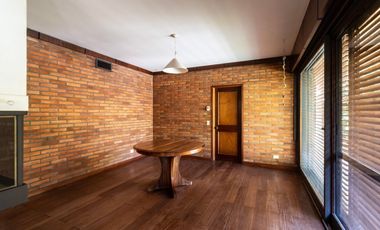 Venta Casa 7 amb con Parque y Pileta en Beccar