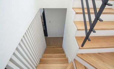 Venta Depto Duplex c/terraza y galeria, Vte Lopez