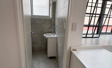 PH Belgrano s/expensas.1er piso. 2 dptos independientes. Terrazas. 8 ambientes. Reciclado. Estrenar.