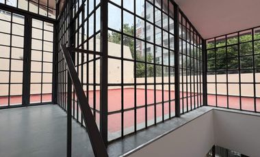 PH Belgrano s/expensas.1er piso. 2 dptos independientes. Terrazas. 8 ambientes. Reciclado. Estrenar.