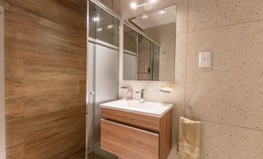 Venta Depto Semipiso 3 Amb con dependencia y balcon corrido - Palermo