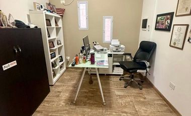 Venta Casa La Lonja Pilar 5 ambientes con pileta