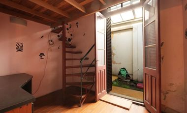 VENTA CASA A RECICLAR O LOTE EXCELENTE UBICACIÓN