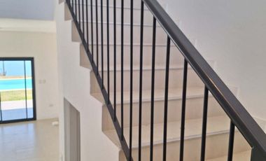 ALQUILER ANUAL  - CASA - BARRIO CERRADO SAN SEBASTIAN- PILAR- A LA LAGUNA