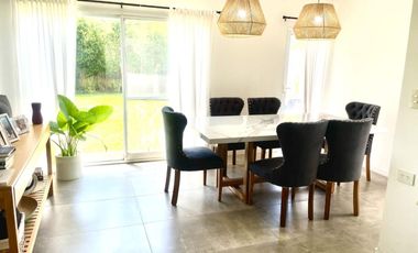 Casa en Venta Casas de Santa Maria sin expensas