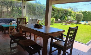 CASA 3 DORMITORIOS - BARRIO PARQUE EL TALAR -