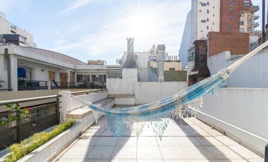 MONOAMBIENTE 50 m2 + 34 DE TERRAZA PROPIA - AMENITIES C/PILETA Y SUM