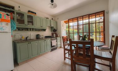 TRIPLEX EN VENTA N.AVELLANEDA 4000, OLIVOS