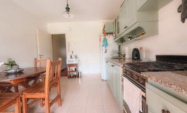 TRIPLEX EN VENTA N.AVELLANEDA 4000, OLIVOS