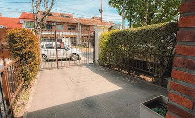 TRIPLEX EN VENTA N.AVELLANEDA 4000, OLIVOS