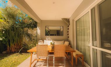 VENTA CASA moderna, casi a estrenar, en Beccar