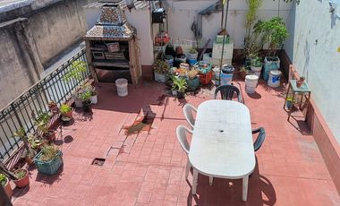 PH en Paternal PB con patio y terraza sin expensas