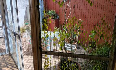 PH en Paternal PB con patio y terraza sin expensas