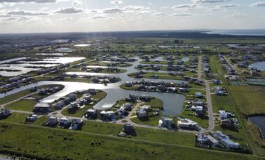 VENTA LOTE A LA LAGUNA BARRIO PRIVADO ELCANO