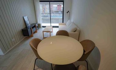 Venta departamento, con cochera a estrenar.