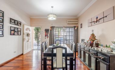 DUPLEX 3 DORMITORIOS Y JARDÍN APTO CRÉDITO LUGANO