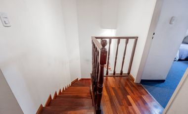 DUPLEX 3 DORMITORIOS Y JARDÍN APTO CRÉDITO LUGANO