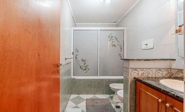 DUPLEX 3 DORMITORIOS Y JARDÍN APTO CRÉDITO LUGANO