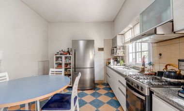 DUPLEX 3 DORMITORIOS Y JARDÍN APTO CRÉDITO LUGANO