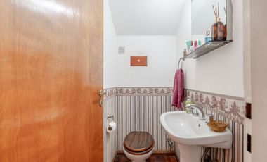 DUPLEX 3 DORMITORIOS Y JARDÍN APTO CRÉDITO LUGANO