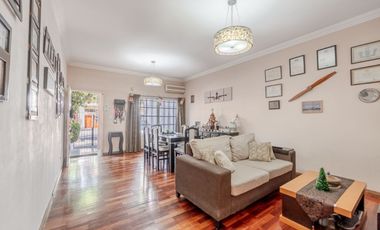 DUPLEX 3 DORMITORIOS Y JARDÍN APTO CRÉDITO LUGANO