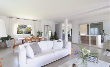 Alquiler casa en barrio San Ramiro Pilar Este