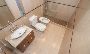 PISO 3 Ambientes MUY GRANDES | 96,5m² | gran suite | 2 baños completos | Cochera fija | Gran Baulera