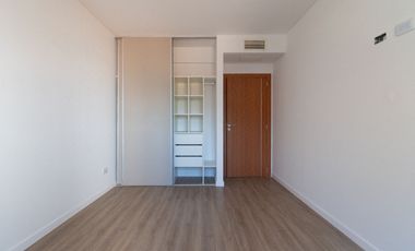 VENTA SEMIPISO 4 AMB BALCON 2 COCHERAS MATADEROS
