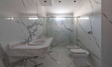 VENTA SEMIPISO 4 AMB BALCON 2 COCHERAS MATADEROS