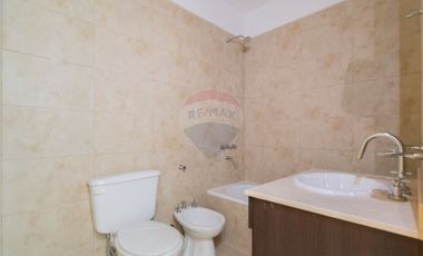 Departamento venta de 2 amb cochera Ramos Mejía