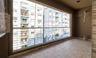 Departamento venta de 2 amb cochera Ramos Mejía