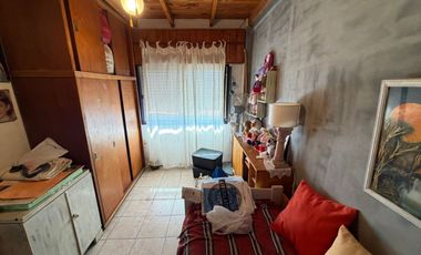 VENTA EXCELENTE CASA EN BOULOGNE DE 3 AMBIENTES