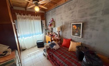 VENTA EXCELENTE CASA EN BOULOGNE DE 3 AMBIENTES