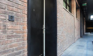Venta departamento loft de 2 amb en Martínez