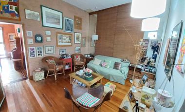 CASA 5 AMB JARDIN PILETA Y COCHERA - V. BALLESTER