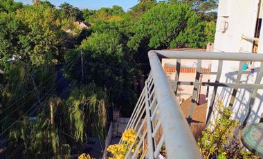 VENTA DEPTO 2AMB COCHERA PILETA 2 BALCONES ADROGUE