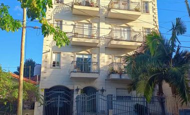 VENTA DEPTO 2AMB COCHERA PILETA 2 BALCONES ADROGUE
