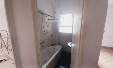 ALQUILER 3 AMBIENTES CON BALCON