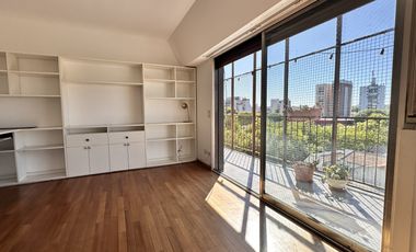 Venta semipiso en Colegiales 3 ambientes con balcón