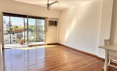 Venta semipiso en Colegiales 3 ambientes con balcón