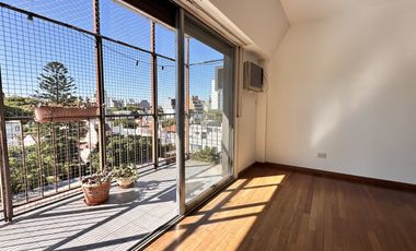 Venta semipiso en Colegiales 3 ambientes con balcón
