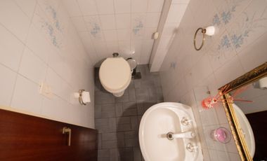 VENTA Casa familiar con jardín y pileta – Vicente