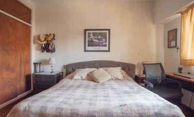 VENTA Casa familiar con jardín y pileta – Vicente