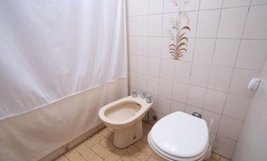 VENTA Casa familiar con jardín y pileta – Vicente