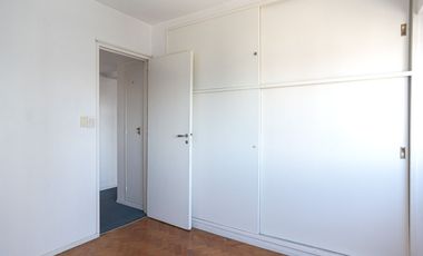 Venta 4 amb con dcia y cochera APTO PROF Vte Lopez