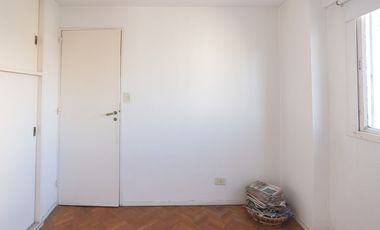 Venta 4 amb con dcia y cochera APTO PROF Vte Lopez