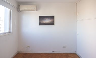 Venta 4 amb con dcia y cochera APTO PROF Vte Lopez