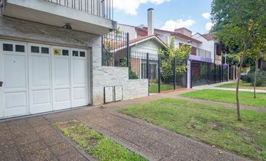 VENTA Casa con Jardín 5 ambientes, Olivos Golf