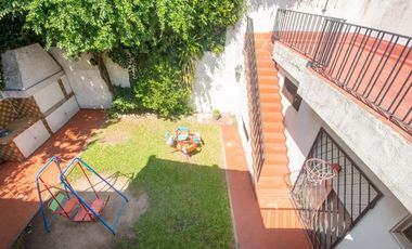 VENTA Casa con Jardín 5 ambientes, Olivos Golf